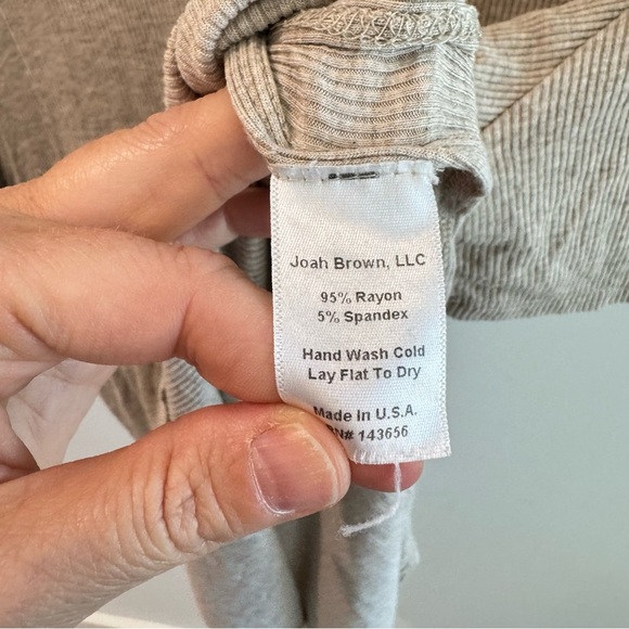 Joah Brown Ribbed Longline T Shirt Oatmeal One Size - Picture 3 of 4